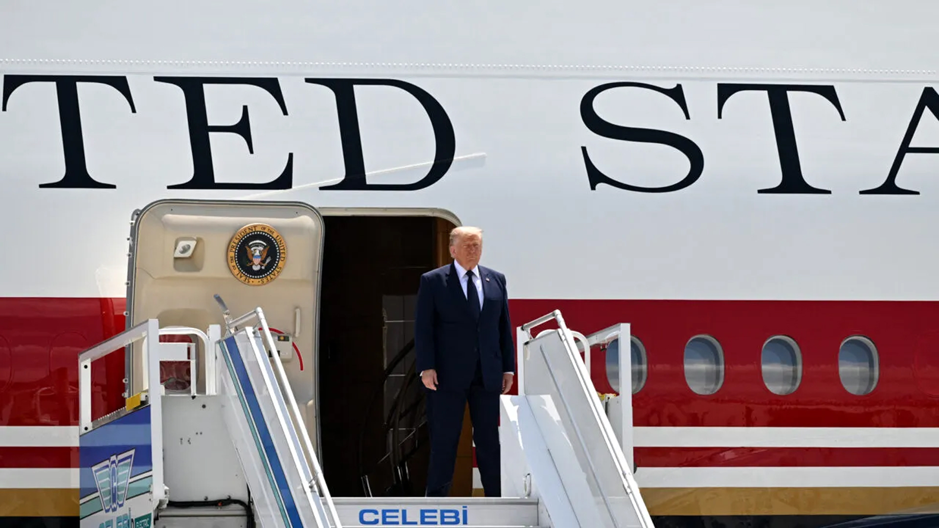 Noul Air Force One al lui Trump va fi modificat complet după temerile privind vulnerabilitățile de securitate: &bdquo;Va fi modernizat la maximum&rdquo;