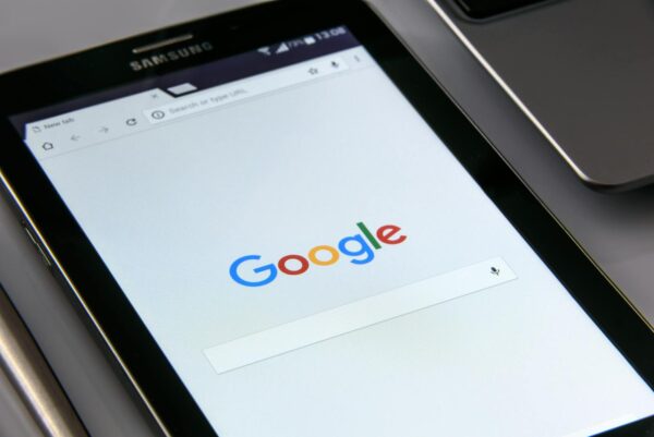 O instanța germană obligă Google să despăgubească un utilizator pentru daunele cauzate de un magazin online fals