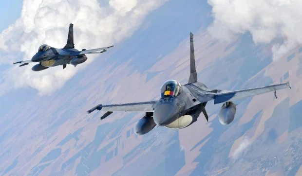 O nouă dronă a fost dobor&acirc;tă &icirc;n Rom&acirc;nia, la 10 kilometri de Sf&acirc;ntu Gheorghe: A fost distrusă la 12 minute de la intrarea &icirc;n spațiul aerian de același pilot de F-16