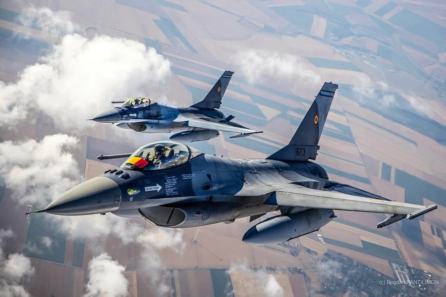 O nouă dronă dobor&acirc;tă duminică dimineață de un F-16 rom&acirc;nesc &icirc;n zona Sulina. Nicușor Dan: &bdquo;Inadmisibil și intolerabil&rdquo;