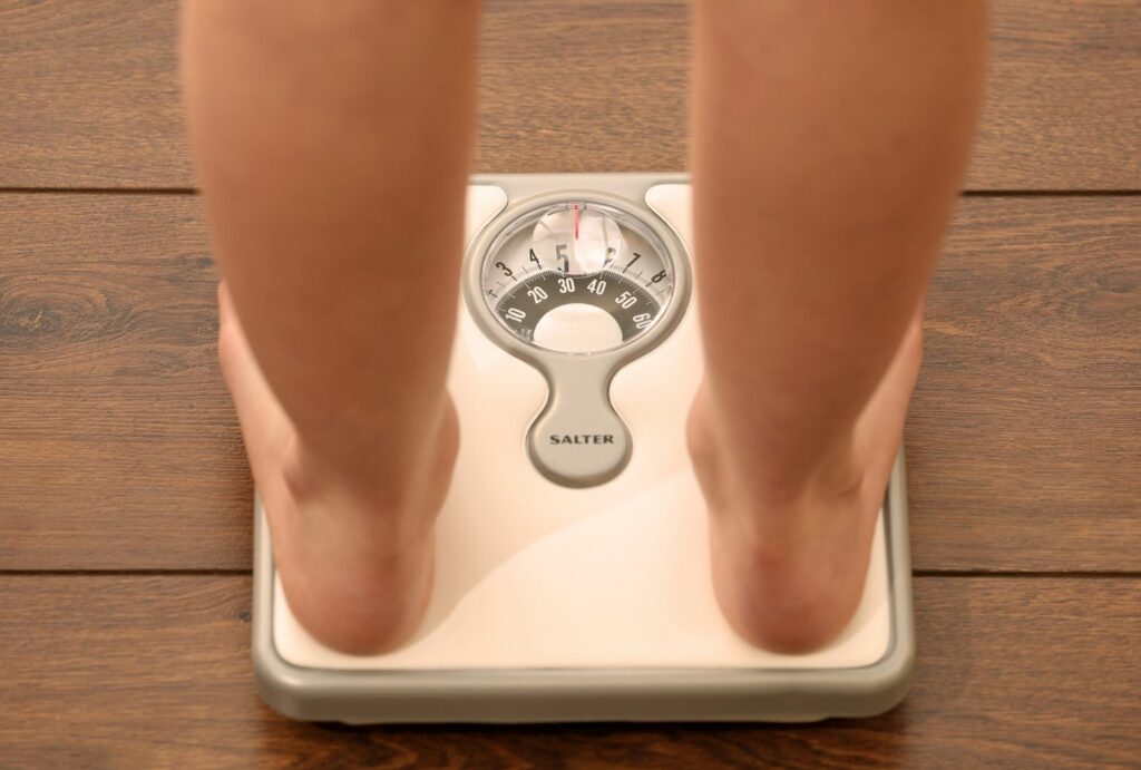 &bdquo;Ozempic natural&rdquo;, descoperit cu ajutorul inteligenței artificiale. Cercetătorii spun că ar putea reduce apetitul fără efectele adverse cunoscute