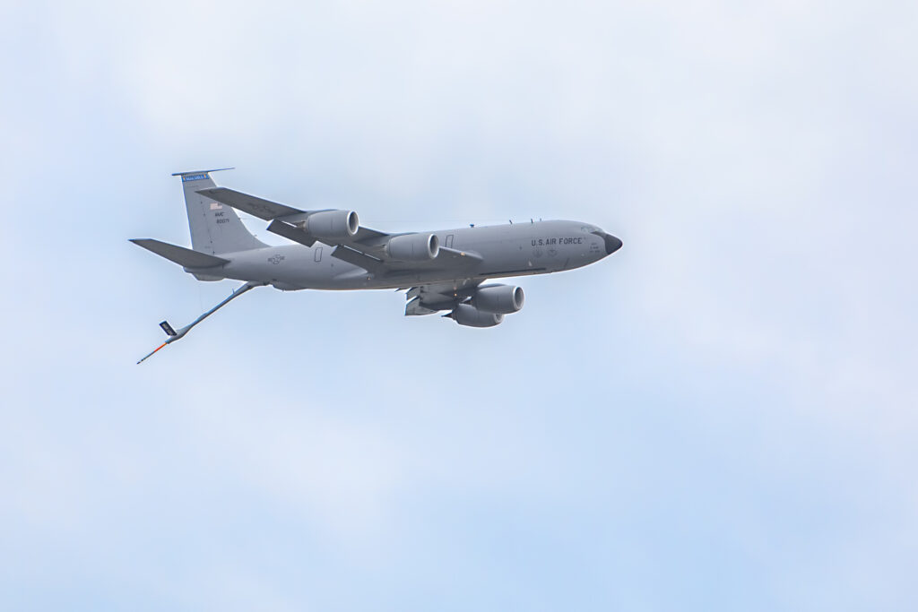 Parlamentul bulgar a aprobat desfăşurarea a p&acirc;nă la 8 aeronave-cisternă americane KC-135 şi a 250 de militari la baza aeriană Bezmer