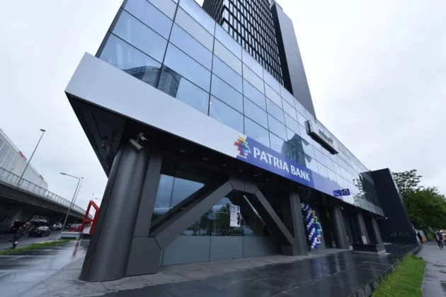 Patria Bank răscumpără titluri &icirc;n valoare 7 milioane de lei de la acționarii care s-au opus fuziunii cu Banca Carpatica, după ce a obținut acordul BNR. &Icirc;n ce condiții va face plățile
