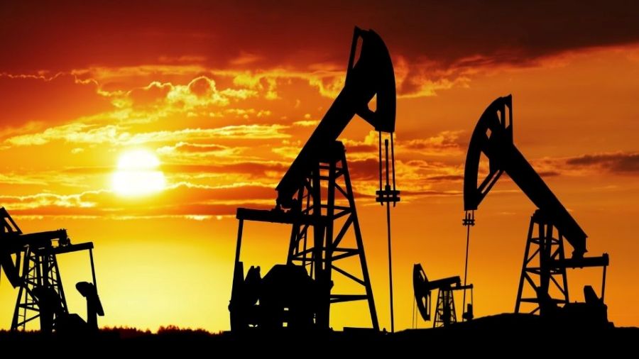 Petrolul răm&acirc;ne volatil pe fondul tensiunilor geopolitice din Orientul Mijlociu