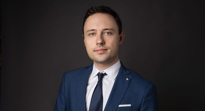 Piaţa imobiliară comercială atrage tot mai mult capital bancar: finanţările au crescut &icirc;n martie cu 15% an/an, la 116 miliarde lei. Sectorul concentrează 54% din creditele acordate companiilor nefinanciare