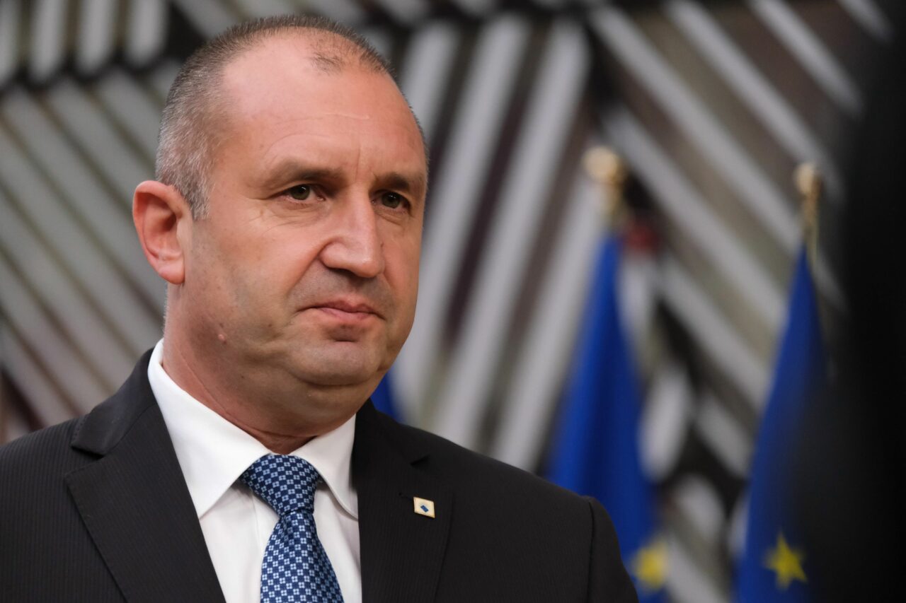 Premierul bulgar &icirc;i permite lui Trump să folosească bazele militare din Bulgaria pentru realimentarea avioanelor SUA trimise să atace Iranul