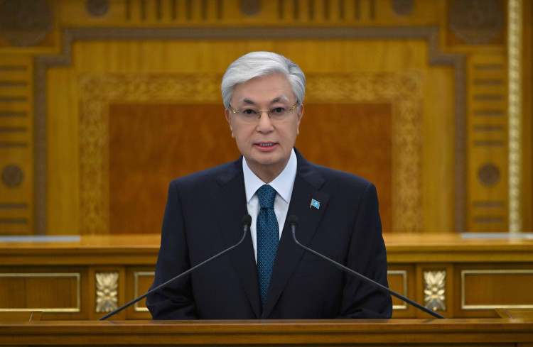 Președintele Kazahstanului, Kassym-Jomart Tokayev, propune &bdquo;&icirc;nghețarea&rdquo; războiului din Ucraina: Revenirea la &bdquo;Formula Istanbul 2.0&rdquo; ar putea deschide calea negocierilor
