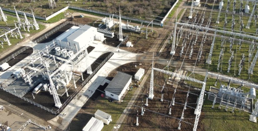 Primele proiecte energetice &icirc;nscrise la licitația pentru racordarea la rețeaua electrică. Romgaz are două parcuri fotovoltaice și o baterie, cine mai e pe listă