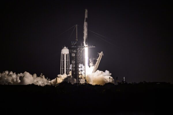 Proiectul care ar putea schimba infrastructura AI: Google discută cu SpaceX lansarea centrelor de date &icirc;n spațiu