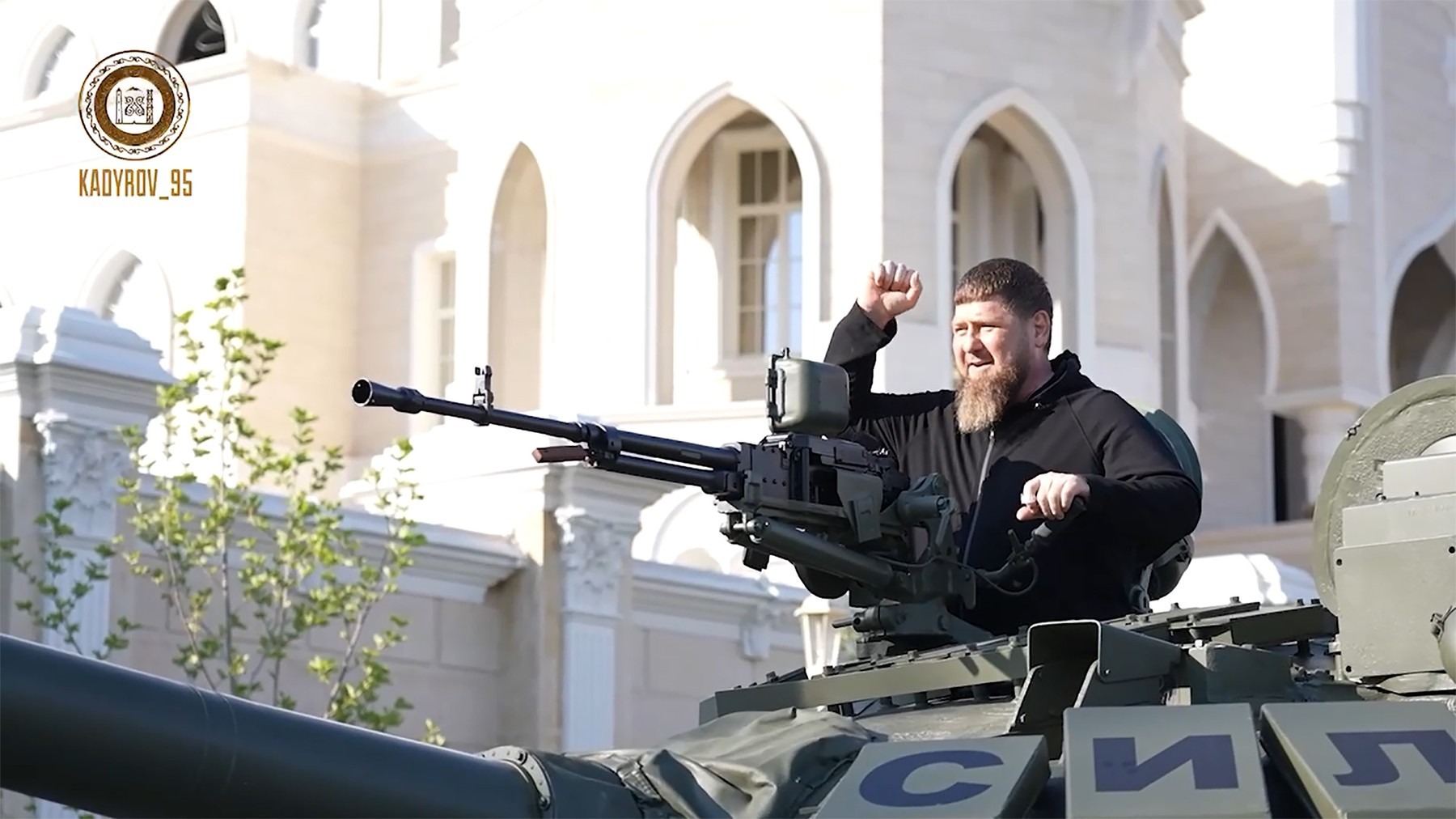 Ramzan Kad&icirc;rov spune că Rusia ar trebui să lanseze o operațiune militară &icirc;mpotriva țărilor NATO: &bdquo;E timpul să deschidem focul&rdquo;
