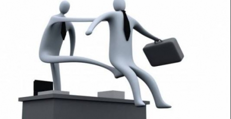 Reducerile de personal nu reprezintă automat un semnal pozitiv pentru investitori &ndash; analiză