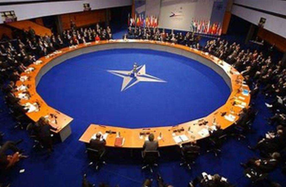 Reuters: Moody and 's a declarat că modificarea atitudinii SUA &icirc;n NATO este negativă pentru ratingurile suverane din Europa
