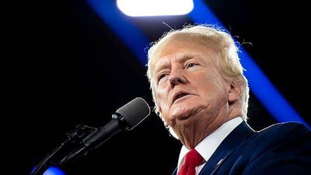 Reuters: Trump a participat la ceremonia de repatriere a militarilor americani căzuţi &icirc;n războiul din Iran