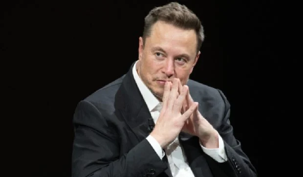 Rival pentru iPhone? Device-ul AI cu care SpaceX vrea să intre pe piața smartphone-urilor