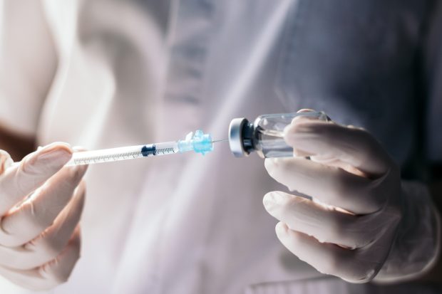 Rom&acirc;nia a primit un lot de vaccin antirabic neconform: a fost plasat &icirc;n carantină și va fi, cel mai probabil, distrus, conform ANMDMR