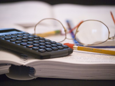 Roşu pentru Rom&acirc;nia la investiţiile străine şi datoria externă &ndash; date BNR pentru primele cinci luni din 2026 &ndash; date oficiale BNR