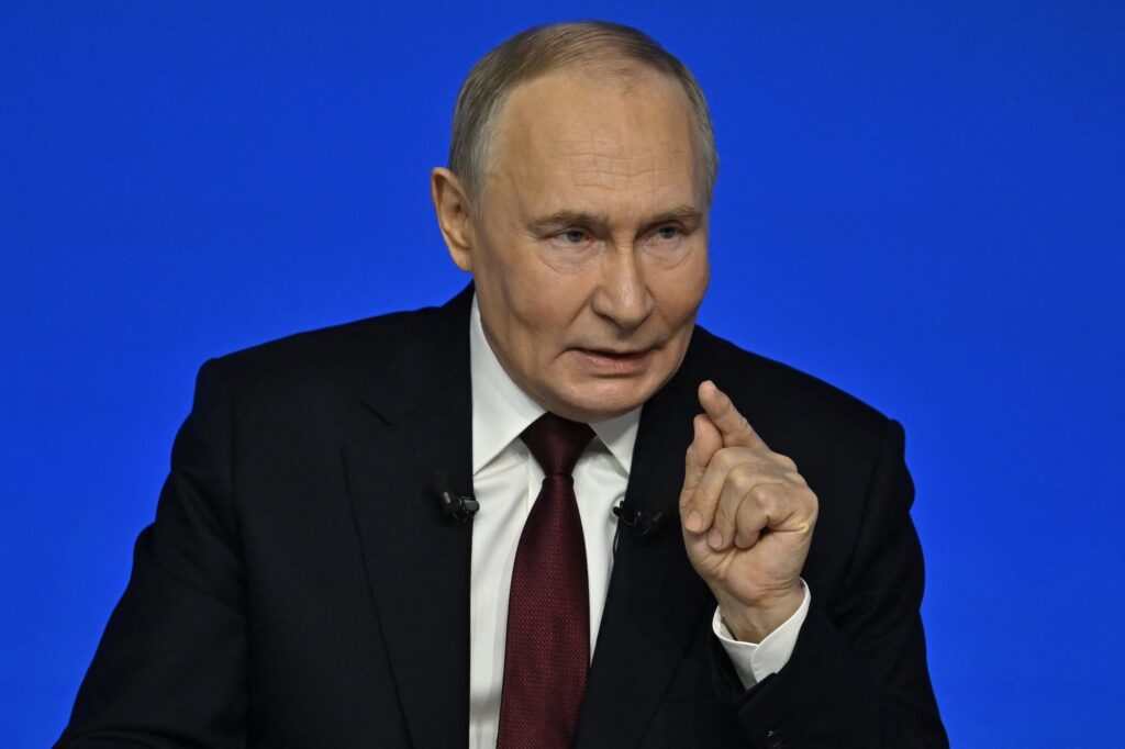 Rusia se confruntă cu tensiuni interne. Economia slăbește, iar Kremlinul ia &icirc;n calcul escaladarea războiului