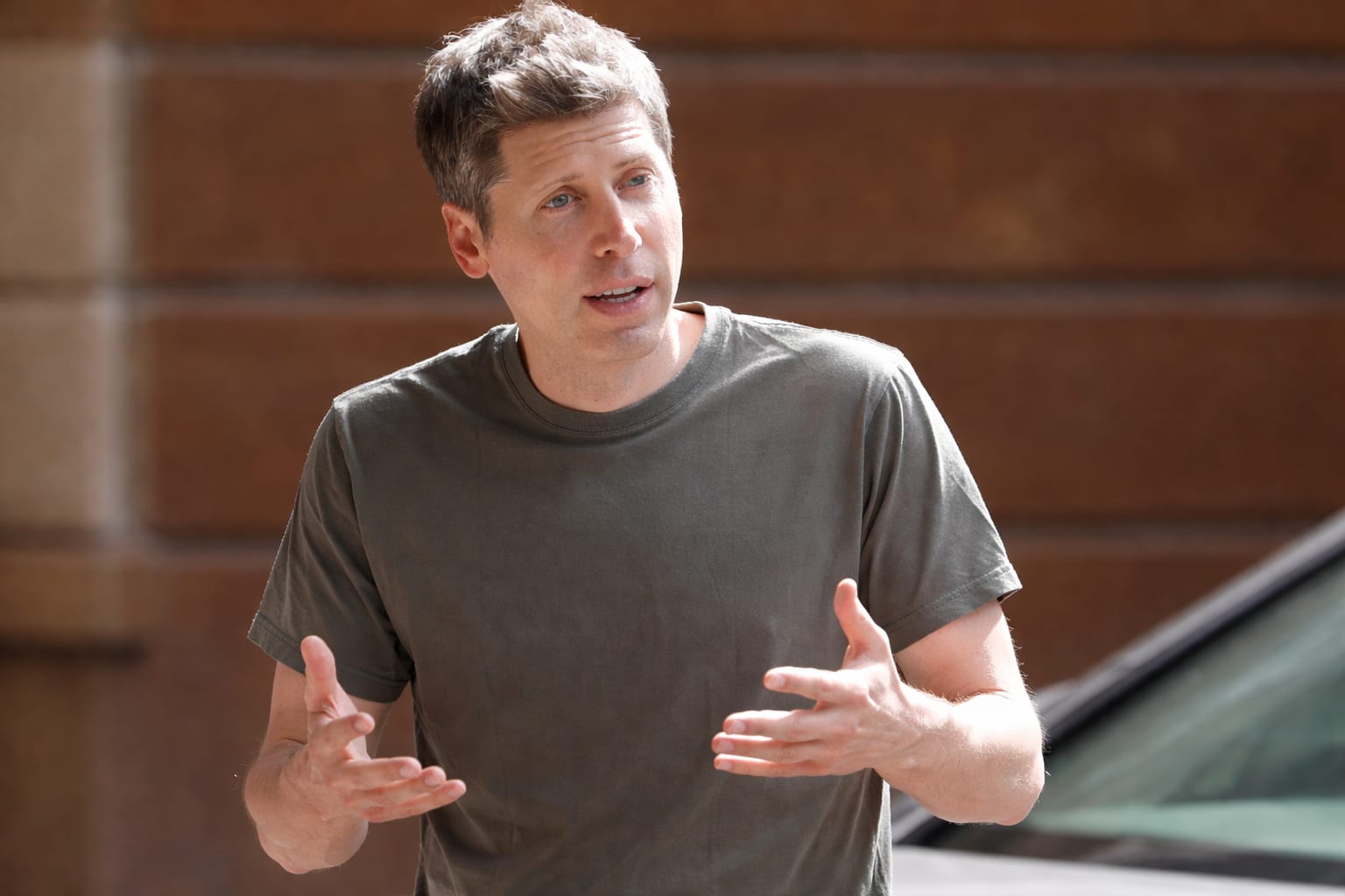 Sam Altman avertizează. Peste 17.000 de acțiuni automate mută riscul AI &icirc;n zona operațională
