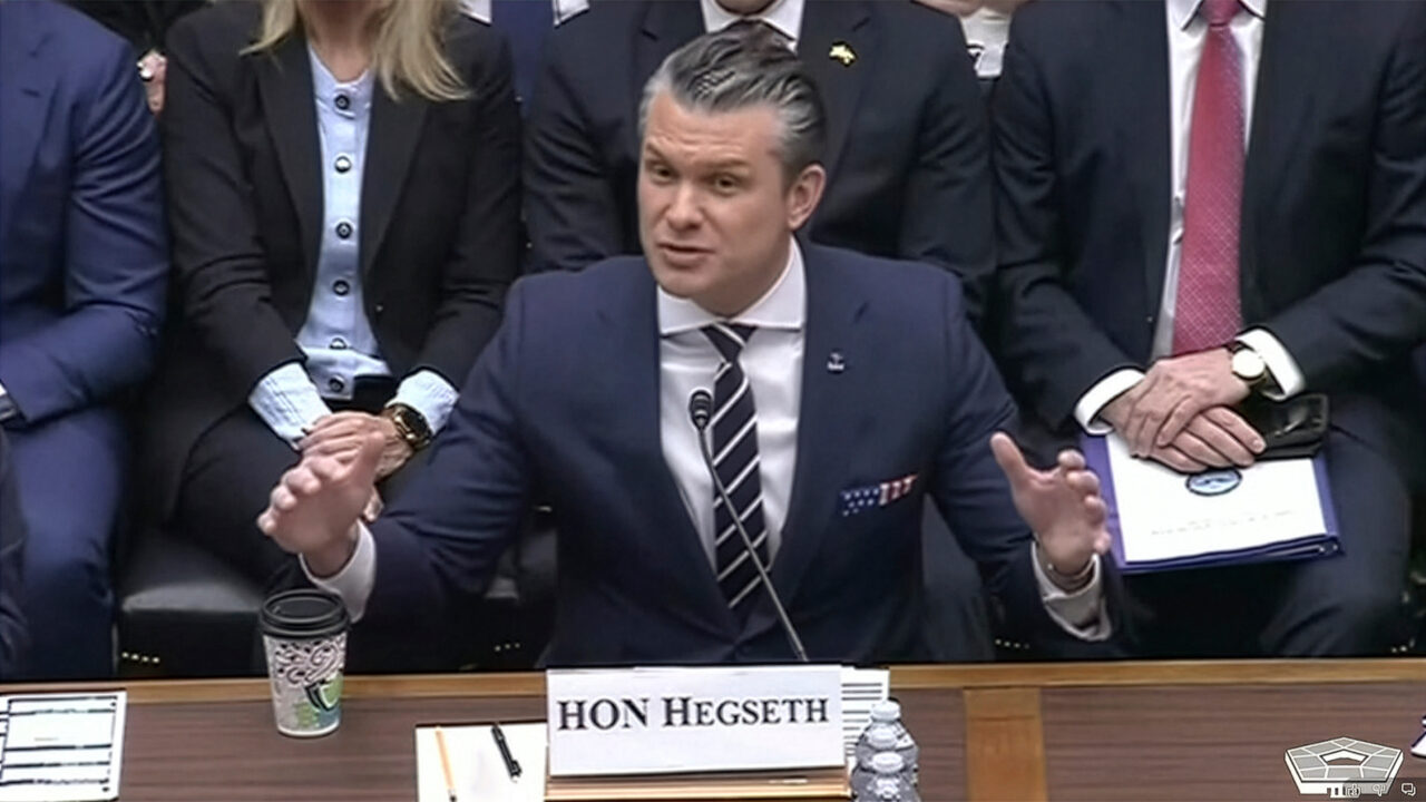 Șeful Pentagonului acuză China și Rusia că sprijină Iranul &icirc;n conflictul cu SUA. Hegseth cere fonduri suplimentare de zeci de miliarde de dolari