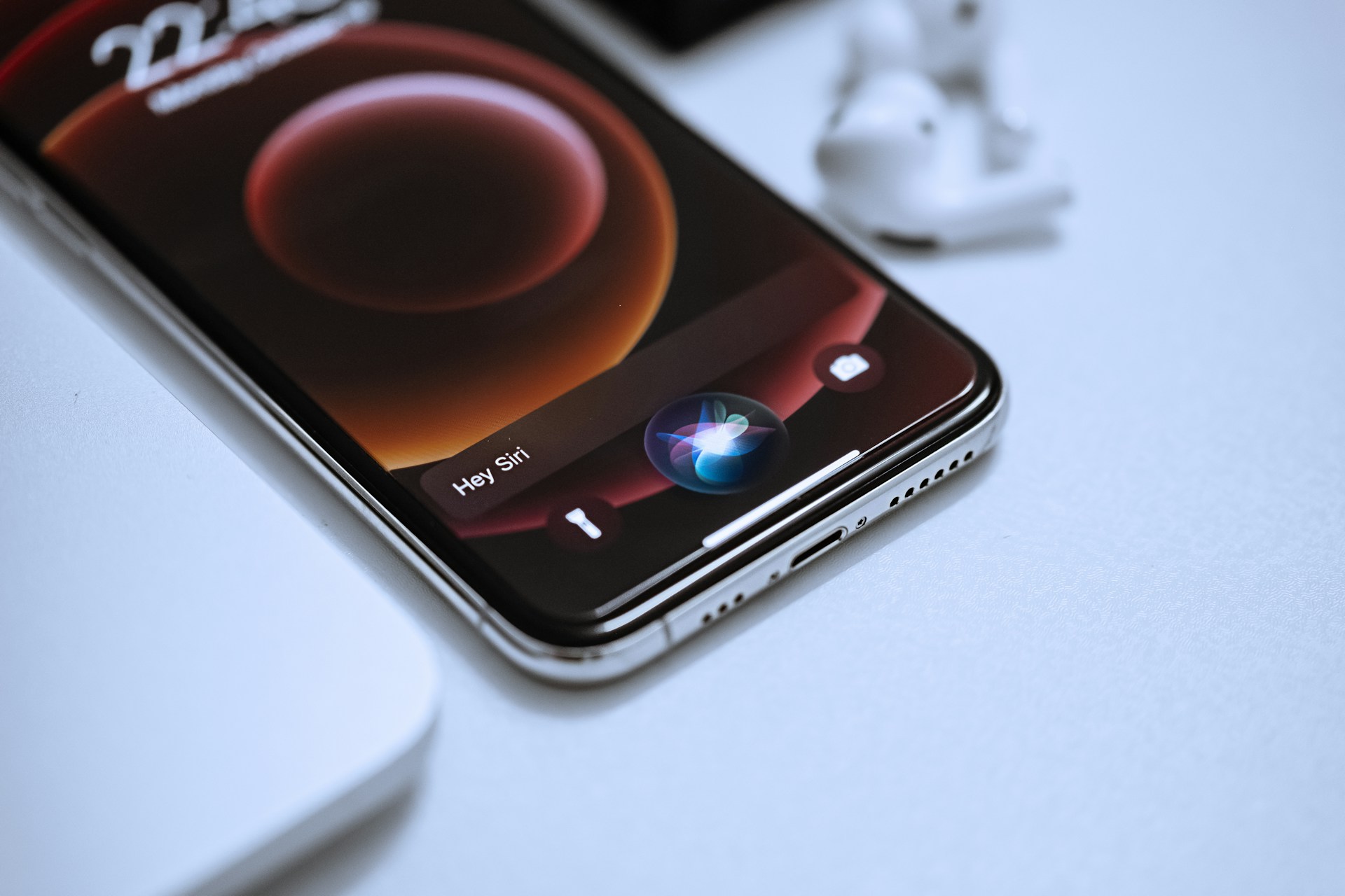 Siri devine mai inteligent. Apple lansează noua generație de funcții AI