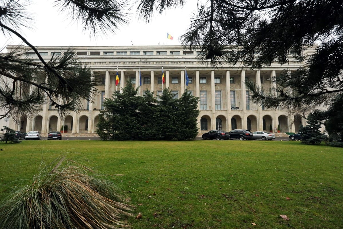 Statul rom&acirc;n și-a exprimat dreptul de preempțiune pentru gazele din Marea Neagră, pe care le doreau cei de la MVM Ungaria (surse)