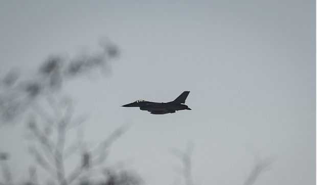 SUA anunță că un F-16 ucrainean a dobor&acirc;t pentru prima dată un avion de v&acirc;nătoare rusesc &icirc;ntr-un duel aerian