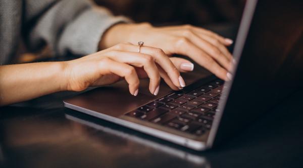 SUA pregătește o declarație globală &icirc;mpotriva cenzurii online. Reacție acidă de la Bruxelles