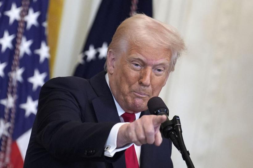 Tactică marca Trump. Președintele anunță&nbsp;Congresul că SUA sunt din nou &icirc;n război cu Iranul!