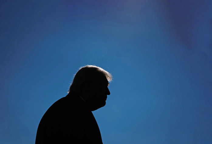 Tensiunile dintre Washington şi Teheran cresc din nou. Donald Trump: Nu ştiu dacă războiul cu Iranul re&icirc;ncepe, dar Teheranul vrea un acord. Pentru fiecare atac vom răspunde de 20 de ori mai puternic