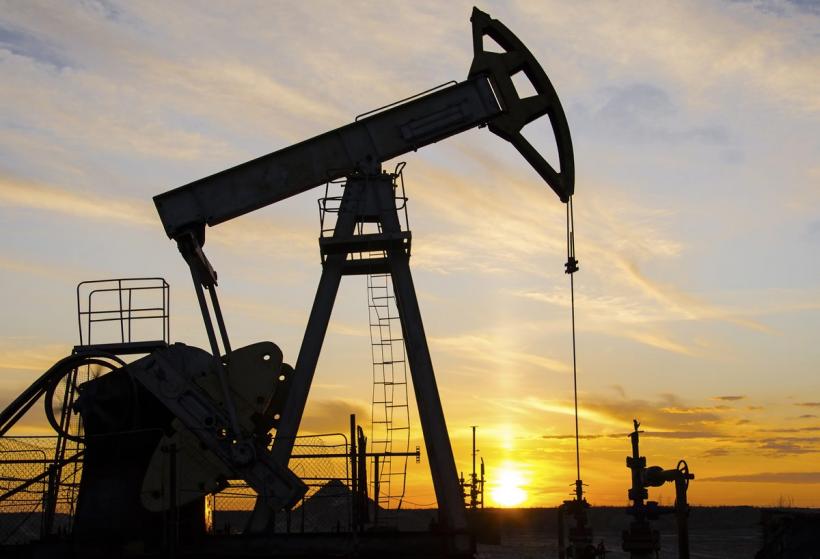 Tensiunile SUA-Iran lovesc piețele: Prețul petrolului explodează