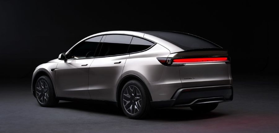 Tesla accelerează revenirea pe bursă după eliminarea unui risc major de reglementare