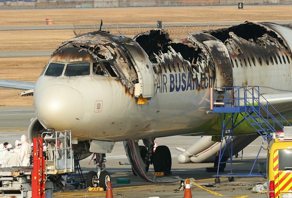 Tot mai multe incendii &icirc;n avioane sunt provocate de un obiect pe care milioane de pasageri &icirc;l au &icirc;n bagaj