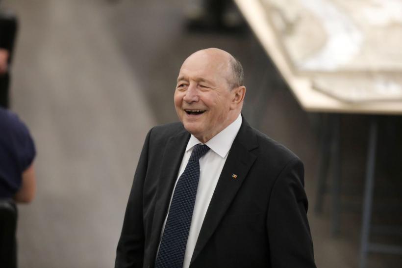 Traian Băsescu avertizează: &bdquo;Urmează testul cu roiul&rdquo;. Rusia ar putea testa apărarea Rom&acirc;niei cu atacuri de drone