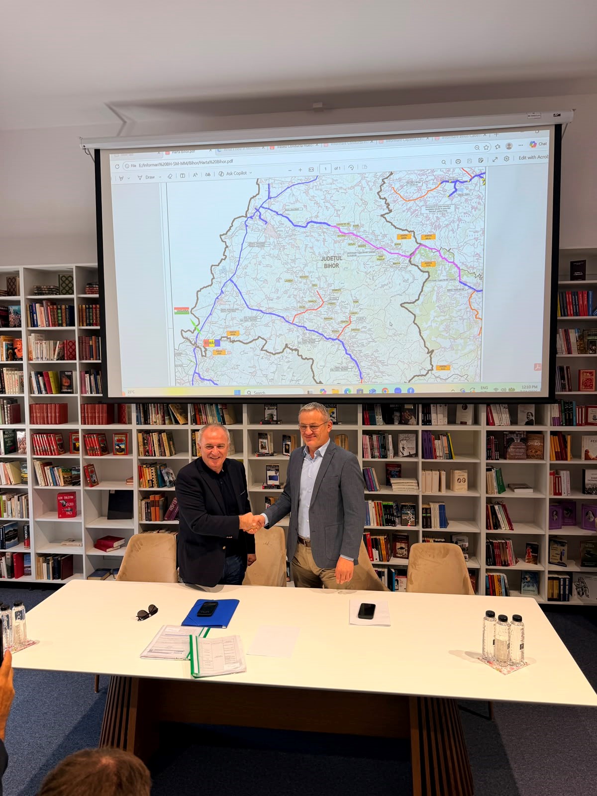 Transgaz accelerează extinderea rețelei de gaze &icirc;n Bihor: investiții de peste 270 milioane lei pentru aproape 73 km de magistrale noi; Ion Sterian: &bdquo;Facem politica administrației pentru oameni&rdquo;