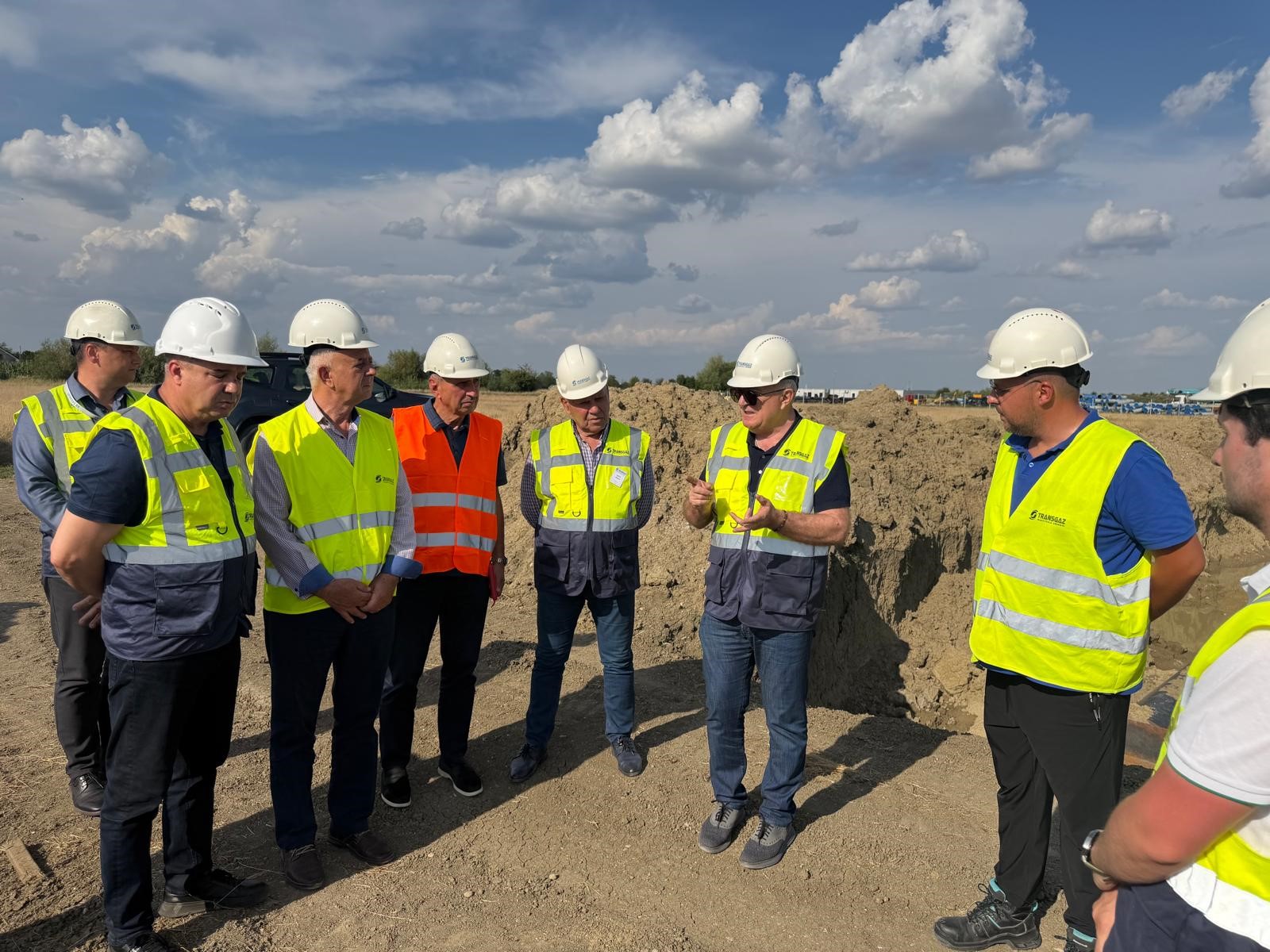 Transgaz avansează cu proiectul strategic Ghercești&ndash;Jitaru. Ion Sterian, directorul general Transgaz, a verificat stadiul lucrărilor la investiția de 374 milioane de lei