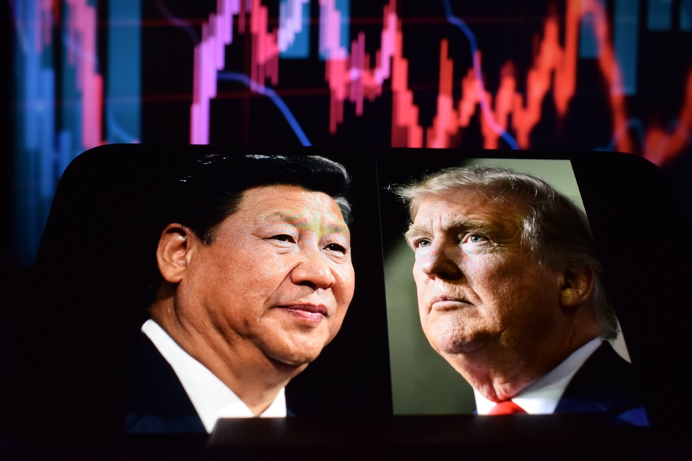 Trump ajunge &icirc;n China pentru summitul cu Xi, &icirc;nsoțit de Elon Musk și șeful Nvidia