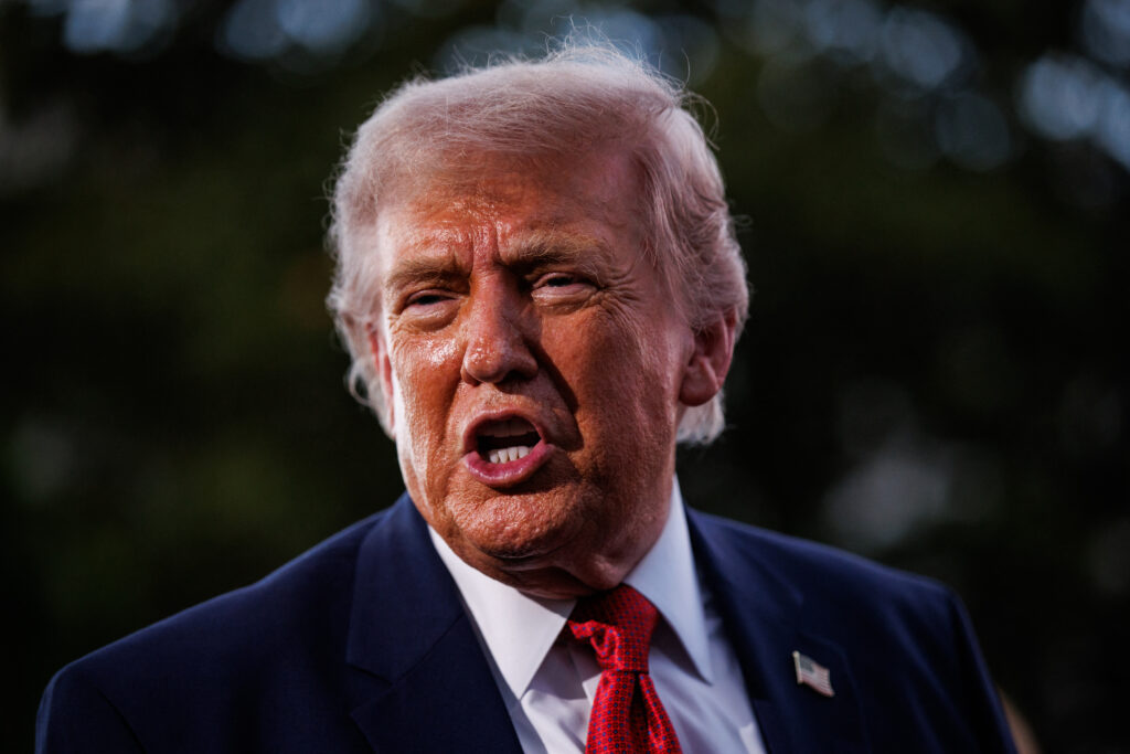 Trump anunță că armistițiul SUA-Iran s-a &icirc;ncheiat. Washingtonul a acceptat solicitarea Teheranului de continuare a negocierilor