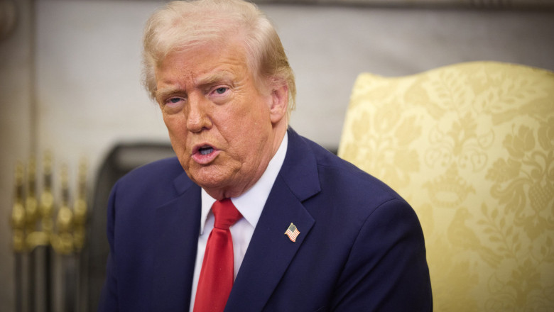 Trump avertizează China şi Rusia să nu se amestece &icirc;n războiul Statelor Unite cu Iranul