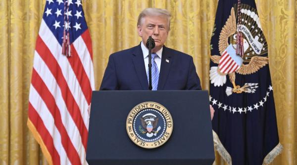 Trump avertizează Rusia și China să nu se implice &icirc;n conflictul cu Iranul