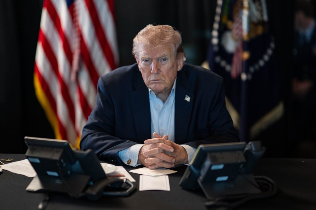 Trump blochează pe ultima sută de metri acordul nuclear cu Arabia Saudită. Introduce o condiție nouă la mai puțin de 24 de ore după semnare