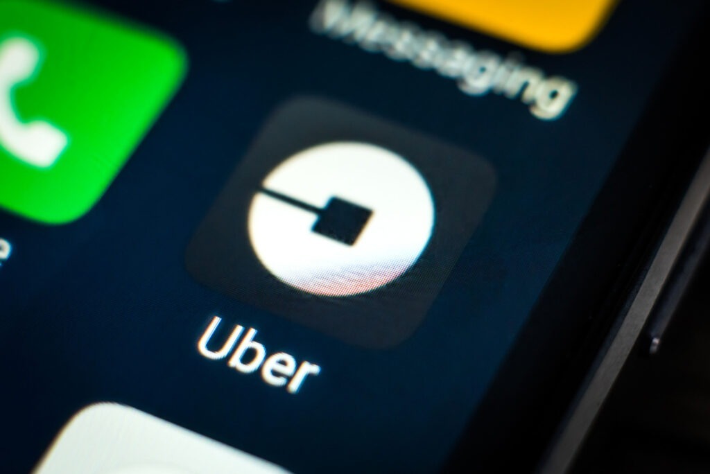 Uber vrea să cumpere platforma de livrări Delivery Hero (Bloomberg)