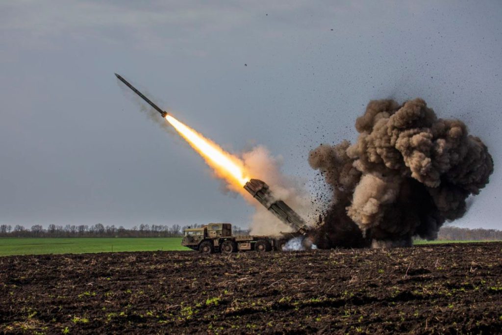 Ucraina atacă cu o racheta de croazieră Flamingo o uzină militară rusă la peste 800 de kilometri de Moscova / Se fabrică acolo produse pentru apărarea antiaeriană şi industria aeronautică