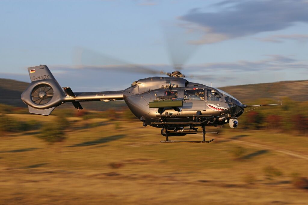 Un elicopter militar ceh s-a prăbuşit cu cinci militari la bord / Unul dintre ei a murit