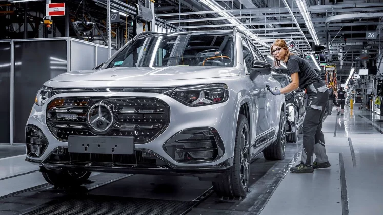 Un proiect de lege din Congresul american ar putea duce la interzicerea v&acirc;nzărilor de mașini Mercedes. &Icirc;n teorie sunt țintiți producătorii auto chnezi