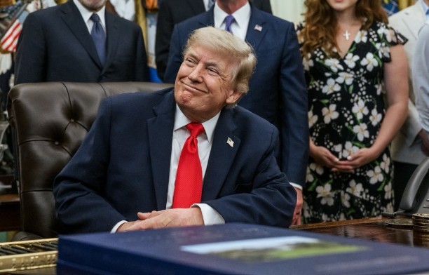 UPDATE - Trump confirmă că s-a ajuns la o &icirc;nţelegere cu Iranul şi anunţă că blocada navală a SUA va &icirc;nceta / Premierul pakistanez spune că acordul va fi semnat vineri, 19 iunie, &icirc;n Elveţia