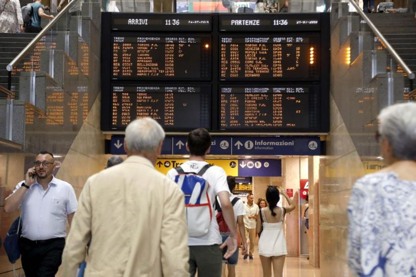 Val de greve &icirc;n Italia: rom&acirc;nii aflați &icirc;n vacanță riscă zboruri anulate și &icirc;nt&acirc;rzieri masive de transport