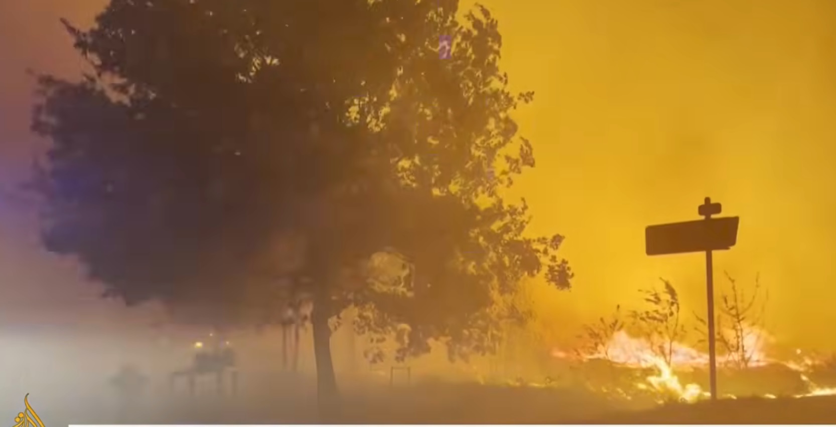 VIDEO Premierul francez S&eacute;bastien Lecornu cere armatei să desfășoare un avion de tip Airbus A400M &icirc;mpotriva incendiilor devastatoare