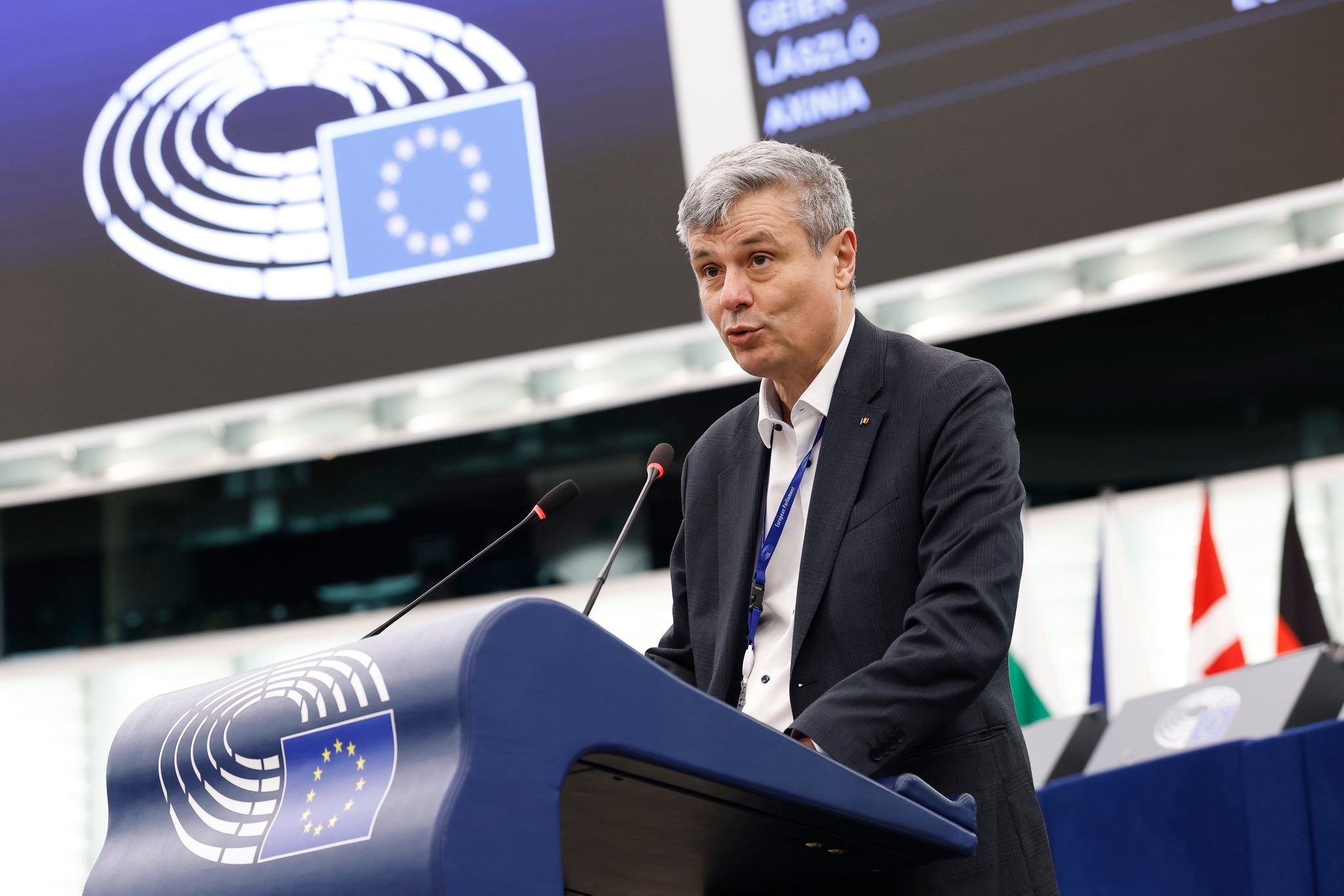 Virgil Popescu: Apa este una dintre cele mai importante resurse pentru producerea energiei &icirc;n Rom&acirc;nia. Dacă nu o gestionăm responsabil şi cu viziune pe termen lung, riscăm să ne confruntăm cu probleme serioase