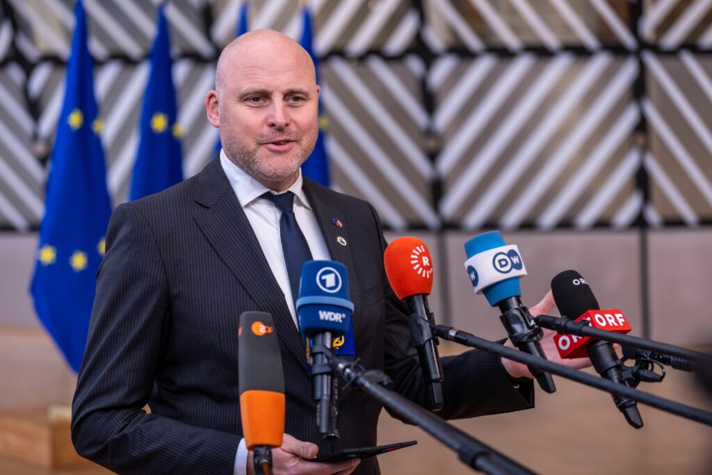 Vladimir Putin intensifică războiul hibrid &icirc;mpotriva Letoniei pentru că &bdquo;pierde &icirc;n Ucraina&rdquo;, acuză premierul leton