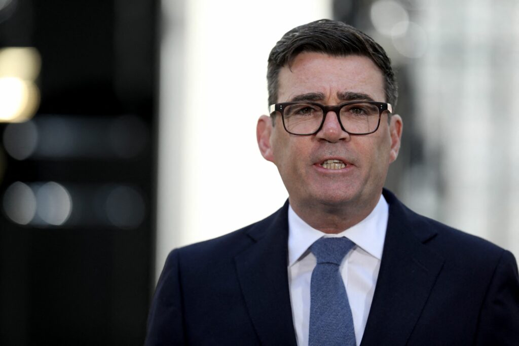 Zelenski și noul premier britanic Andy Burnham pregătesc prima &icirc;nt&acirc;lnire oficială. Cooperarea &icirc;n domeniul apărării, pe agenda discuțiilor